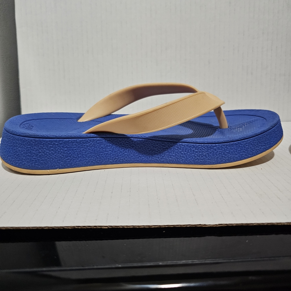 East Pacific Trade Malibu Blue Tan Unisex Flip flops sandals Sz women's 8 mens 7 - Picture 2 of 11